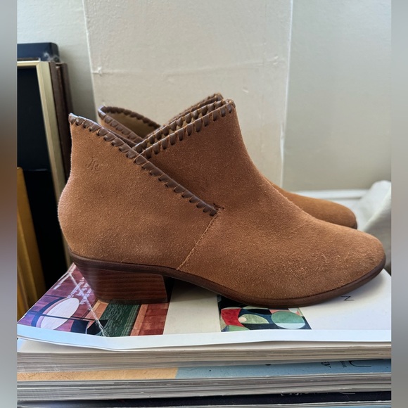 Jack Rogers Booties- size 6.5 - Picture 5 of 7
